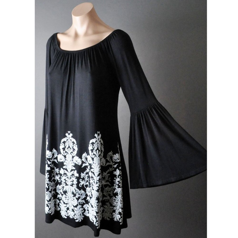 Black Gypsy Boho Floral Design Flared Long Sleeve Women Blouse Tunic Top Shirt S